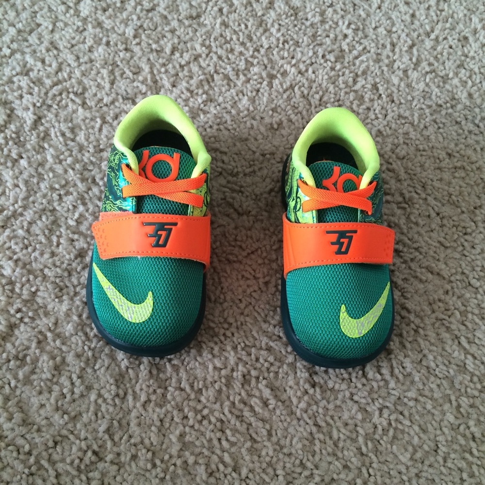 NEW Nike Babies Kd's